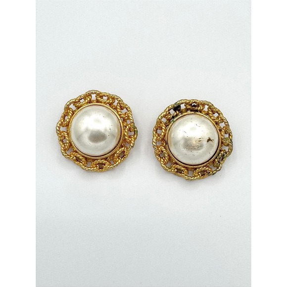 Jewelry - Vintage Gold Tone Faux Pearl Clip On Earrings Braided Rope Border Round Studs